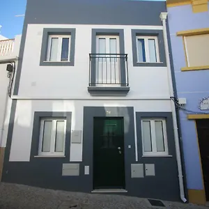 Door Lagos